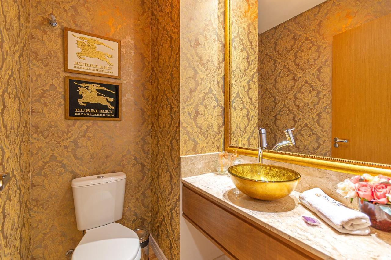 Rosa Apartamento Luxo No Centro Gramado Appartamento Esterno foto