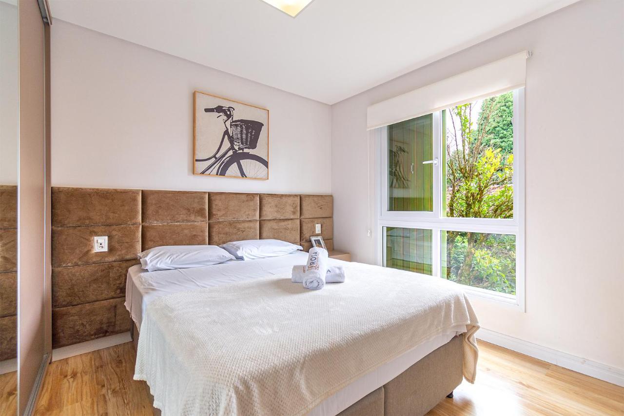 Rosa Apartamento Luxo No Centro Gramado Appartamento Esterno foto