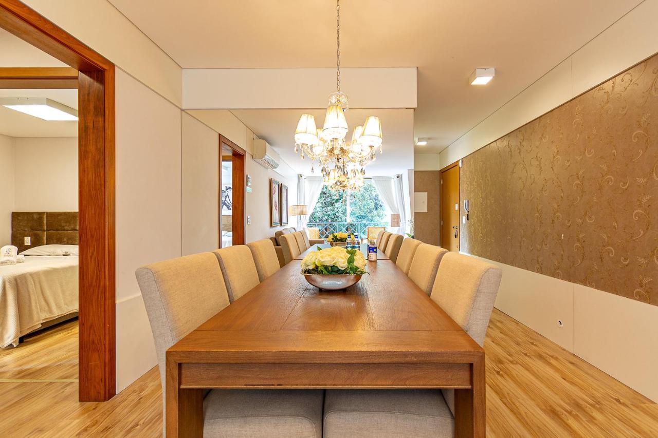 Rosa Apartamento Luxo No Centro Gramado Appartamento Esterno foto